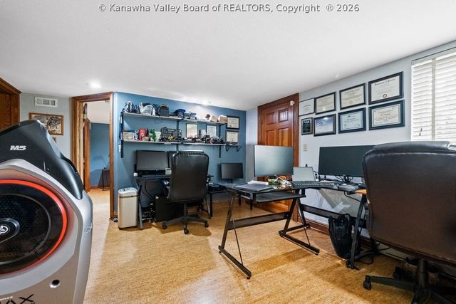 1521 Clark Road, Charleston, WV 25314