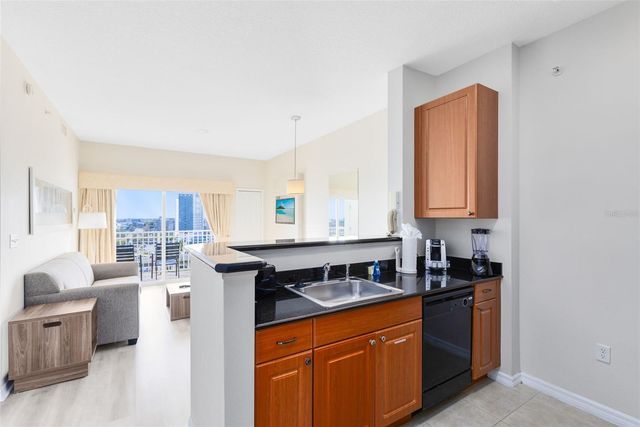 7395 UNIVERSAL BOULEVARD 1103, Orlando, FL 32819