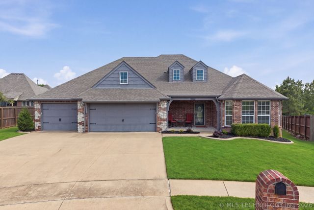 1904 E Laredo Street, Broken Arrow, OK 74012