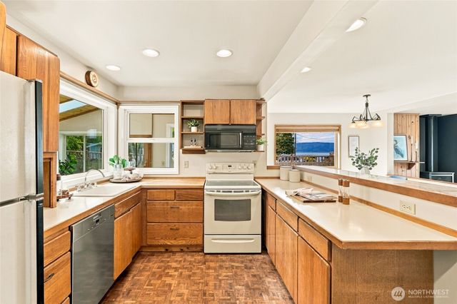 415 5th Street, Mukilteo, WA 98275