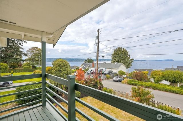 415 5th Street, Mukilteo, WA 98275