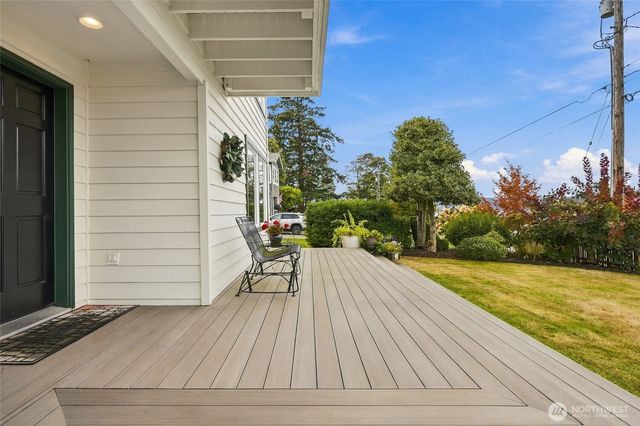 415 5th Street, Mukilteo, WA 98275