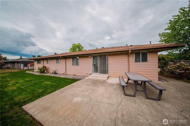 20840 102nd Avenue SE, Kent, WA 98031