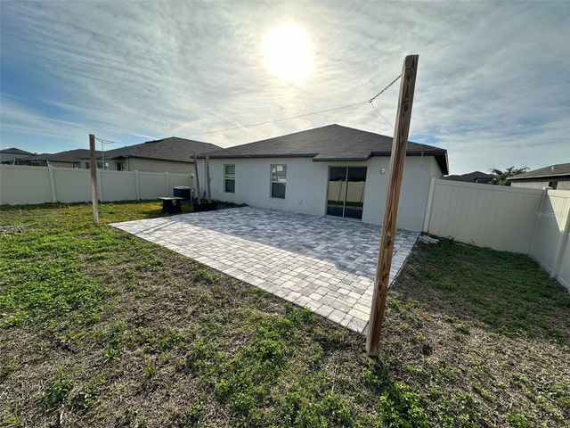 15438 WICKED STRONG STREET, Ruskin, FL 33573