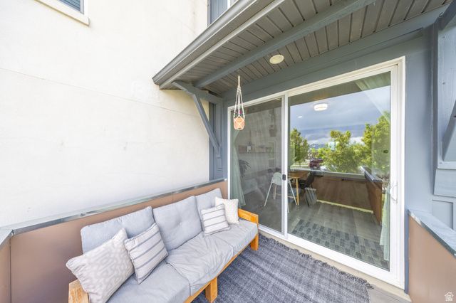 6163 W BIRCH RUN RD, South Jordan, UT 84009