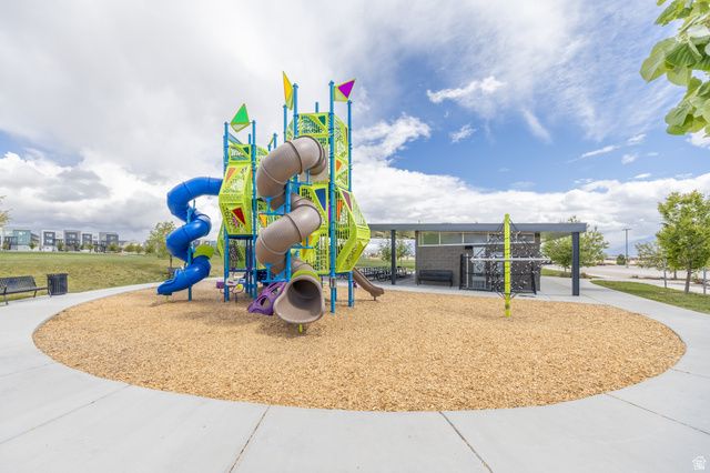 6163 W BIRCH RUN RD, South Jordan, UT 84009