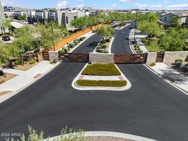 6630 E VILLA RITA Drive, Phoenix, AZ 85054