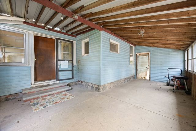 171 Canal Street, Lyons, NY 14489