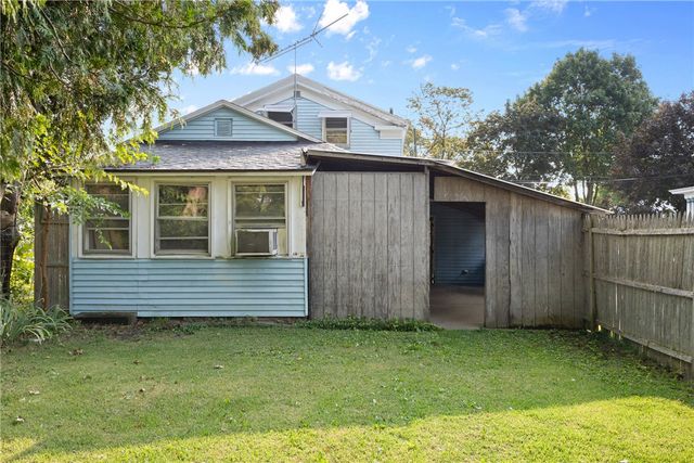 171 Canal Street, Lyons, NY 14489