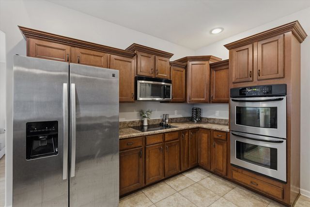 4982 GRACE VIEW LN, Bartlett, TN 38135