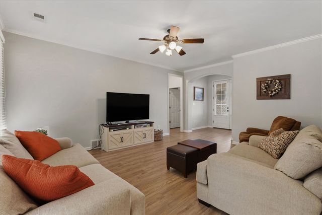 4982 GRACE VIEW LN, Bartlett, TN 38135