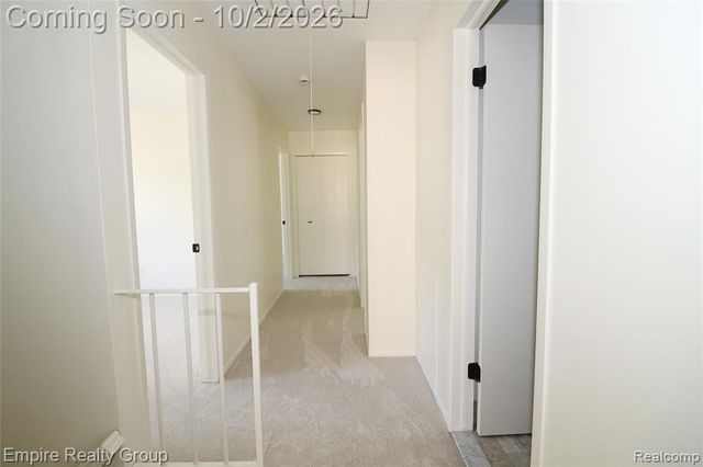28545 Lake Park Drive, Farmington Hills, MI 48331