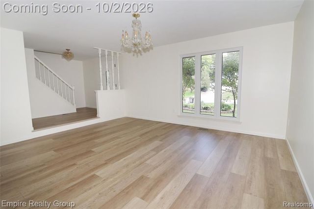 28545 Lake Park Drive, Farmington Hills, MI 48331