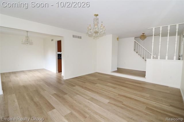 28545 Lake Park Drive, Farmington Hills, MI 48331