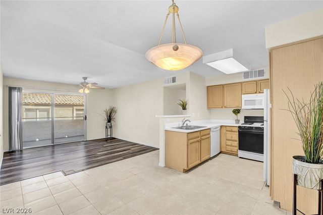 3070 Casey Drive 203, Las Vegas, NV 89120