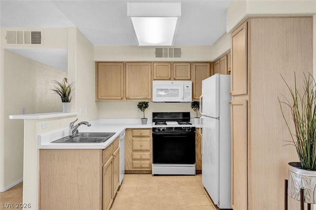 3070 Casey Drive 203, Las Vegas, NV 89120