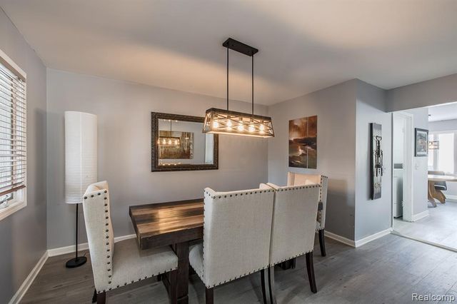 2475 S Ortonville Road, Ortonville, MI 48462