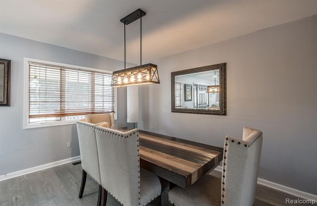 2475 S Ortonville Road, Ortonville, MI 48462