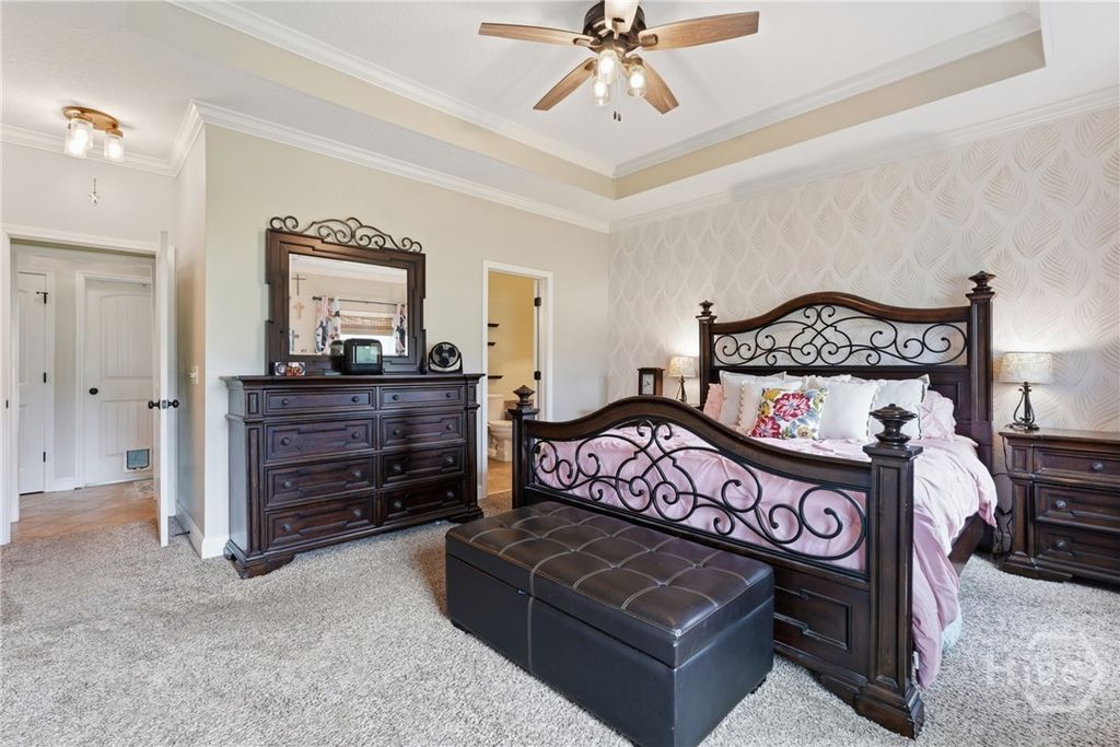 Image 16 of property listing at 6 Osgood Lane, Richmond Hill, GA 31324