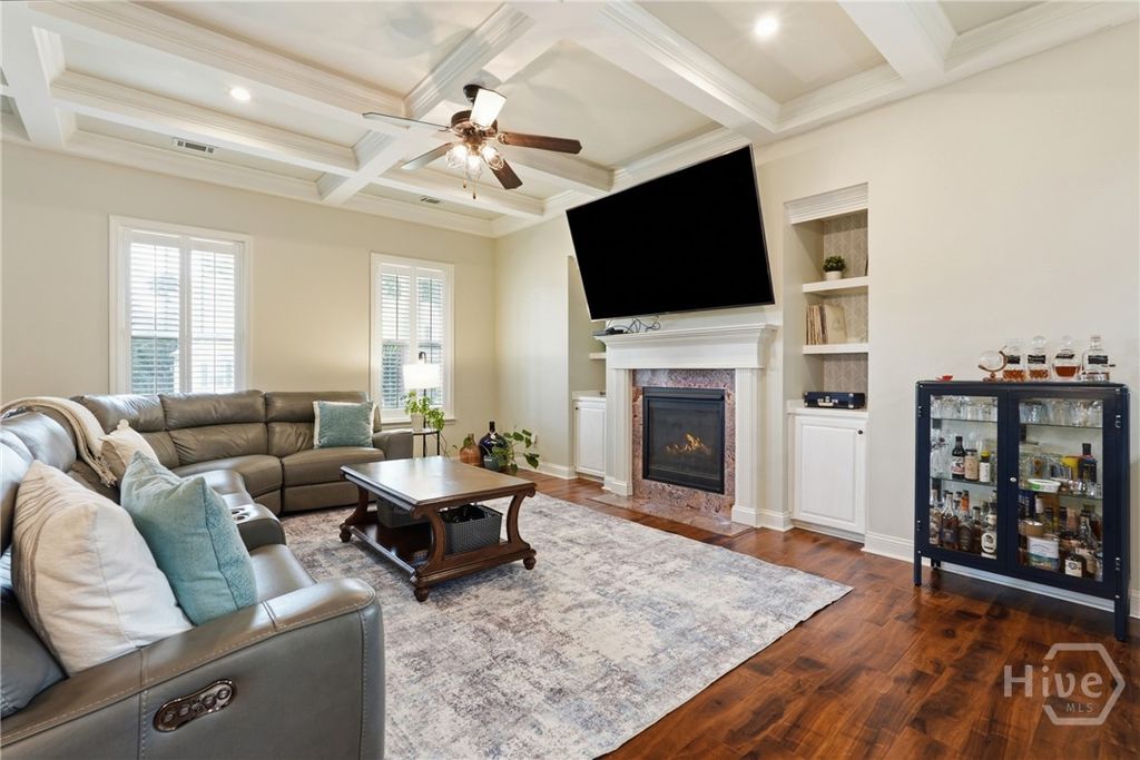 Image 7 of property listing at 6 Osgood Lane, Richmond Hill, GA 31324