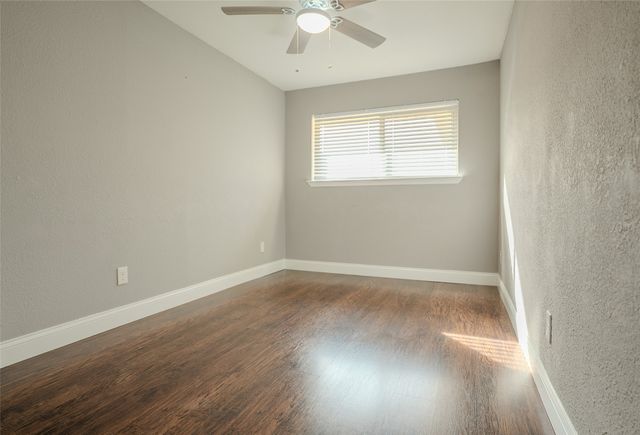 1610 Saint James Drive, Carrollton, TX 75007