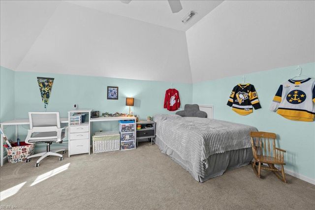 152 Moyock Landing DR, Moyock, NC 27958