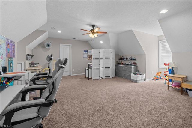 152 Moyock Landing DR, Moyock, NC 27958