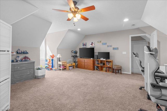 152 Moyock Landing DR, Moyock, NC 27958