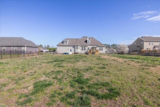 152 Moyock Landing DR, Moyock, NC 27958