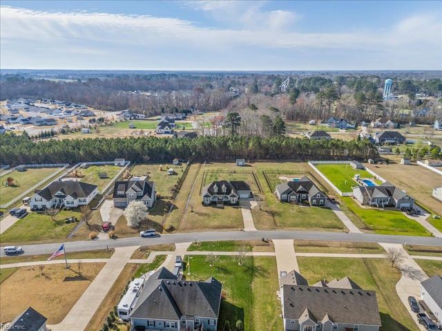 152 Moyock Landing DR, Moyock, NC 27958