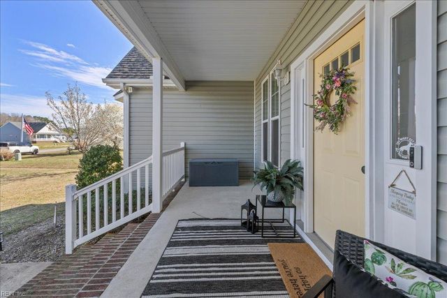 152 Moyock Landing DR, Moyock, NC 27958