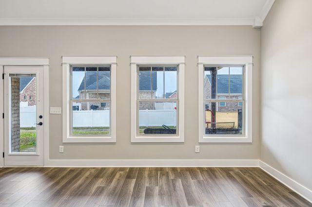 605 Eagleview Dr, Eagleville, TN 37060