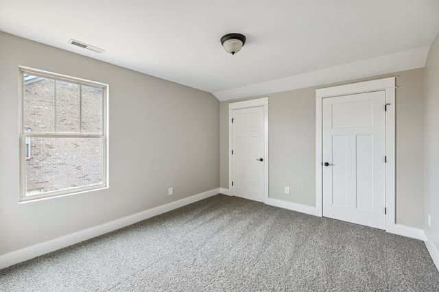 605 Eagleview Dr, Eagleville, TN 37060