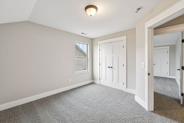 605 Eagleview Dr, Eagleville, TN 37060