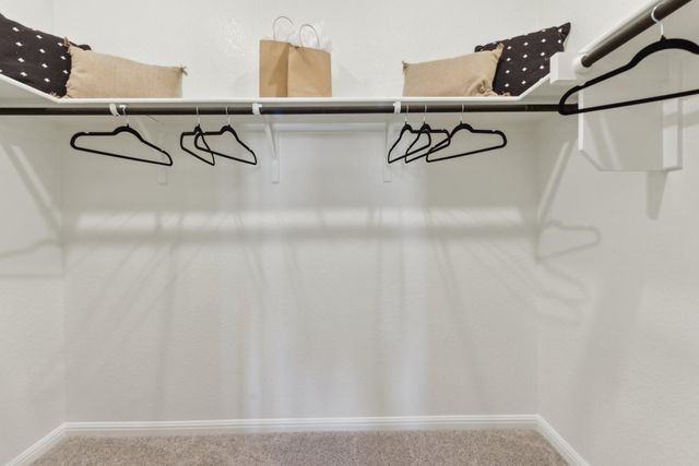 154 Two Bits LN, Elgin, TX 78621