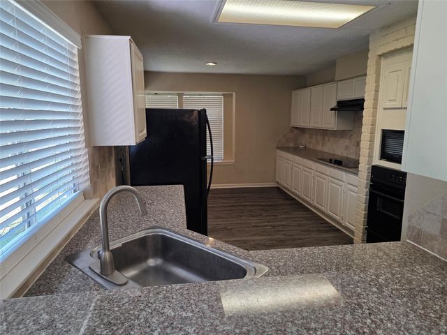 12902 Skymeadow Drive, Houston, TX 77082