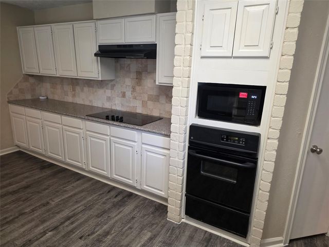 12902 Skymeadow Drive, Houston, TX 77082