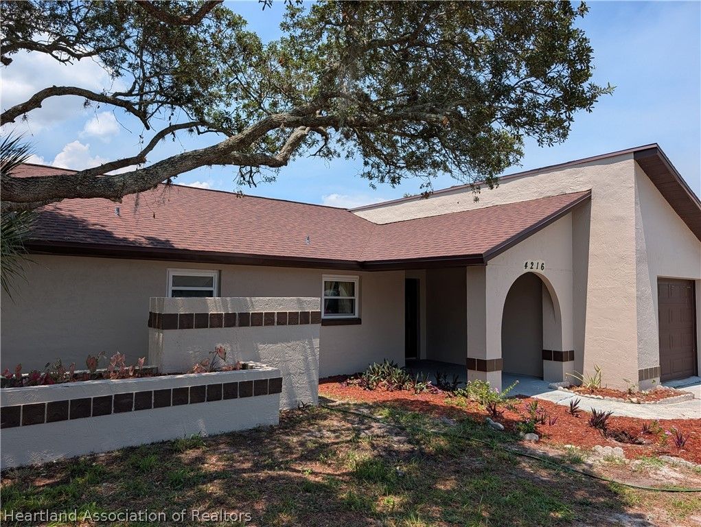 4216 Palazzo Street, Sebring, FL 33872