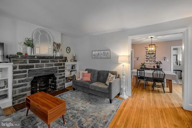 137 STRATHMORE RD, Havertown, PA 19083