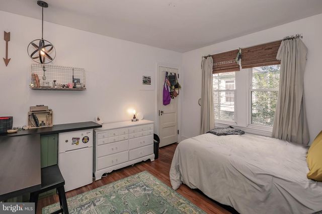 137 STRATHMORE RD, Havertown, PA 19083