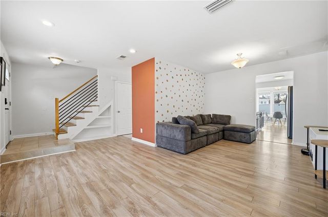 1812 Williston CT, Virginia Beach, VA 23453