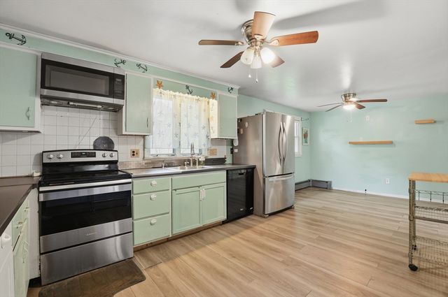 5 Linwood Park, Brockton, MA 02301