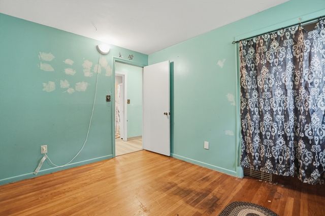 5 Linwood Park, Brockton, MA 02301