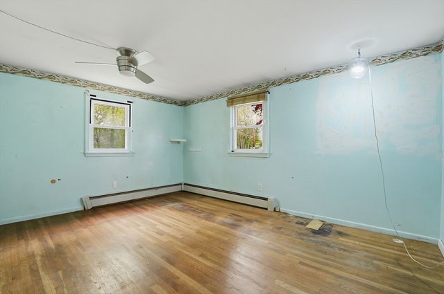5 Linwood Park, Brockton, MA 02301