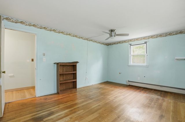 5 Linwood Park, Brockton, MA 02301