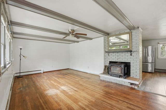 5 Linwood Park, Brockton, MA 02301