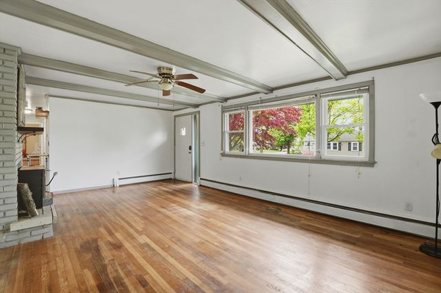 5 Linwood Park, Brockton, MA 02301