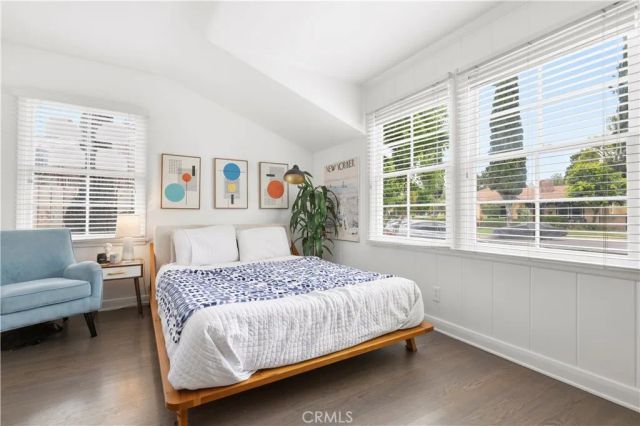 13518 Emelita Street, Van Nuys, CA 91401