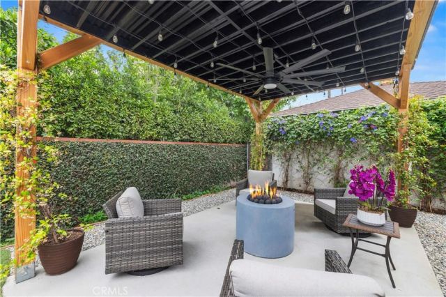 13518 Emelita Street, Van Nuys, CA 91401