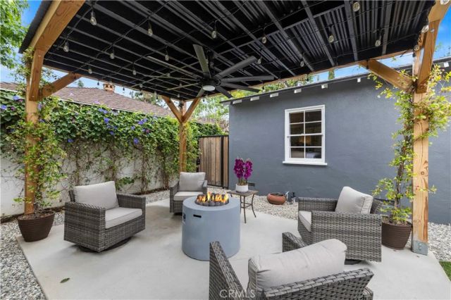 13518 Emelita Street, Van Nuys, CA 91401